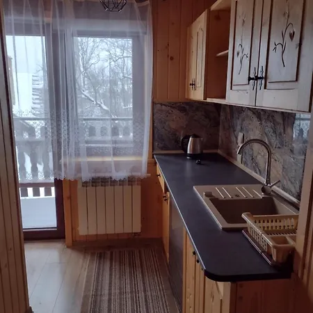 Pokoje Goscinne Jawor Bukowina Tatrzańska Habitación foto